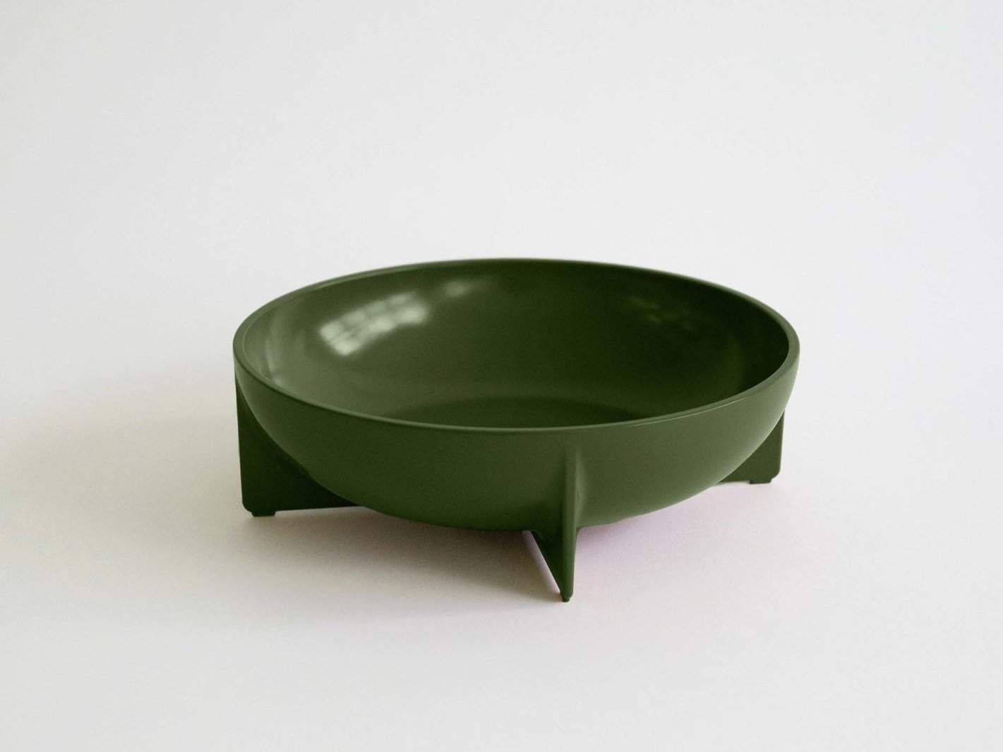 Large Round Standing Bowl