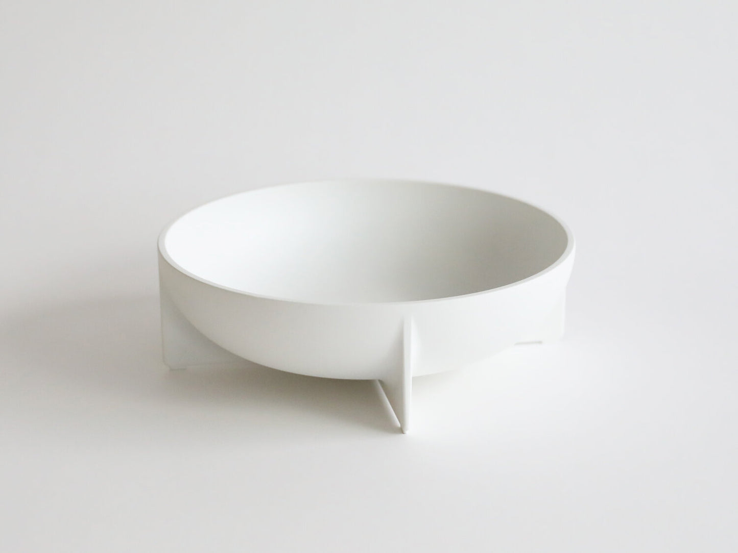 Large Round Standing Bowl
