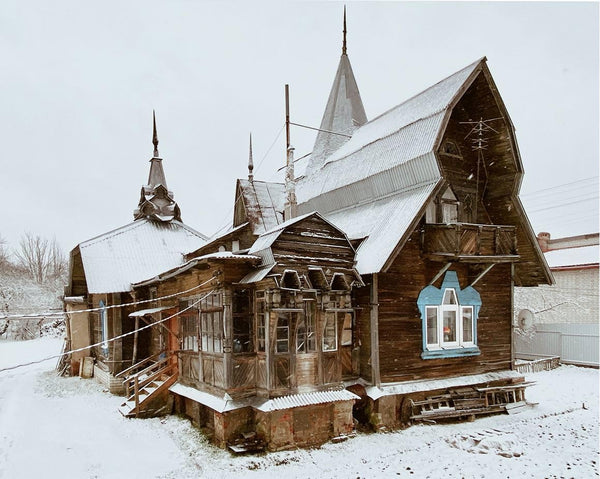 Dacha: The Soviet Country Cottage