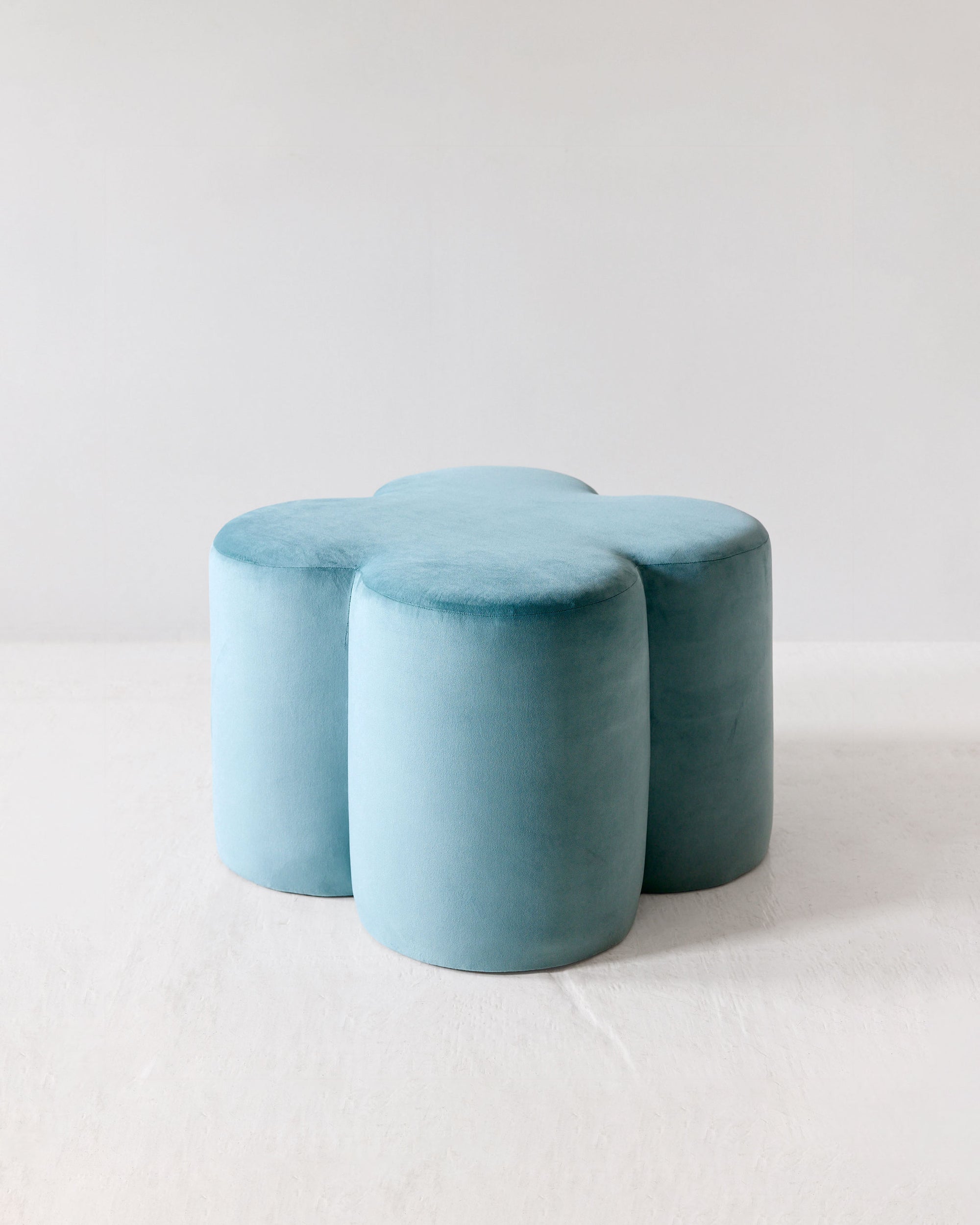 Clover Pouf