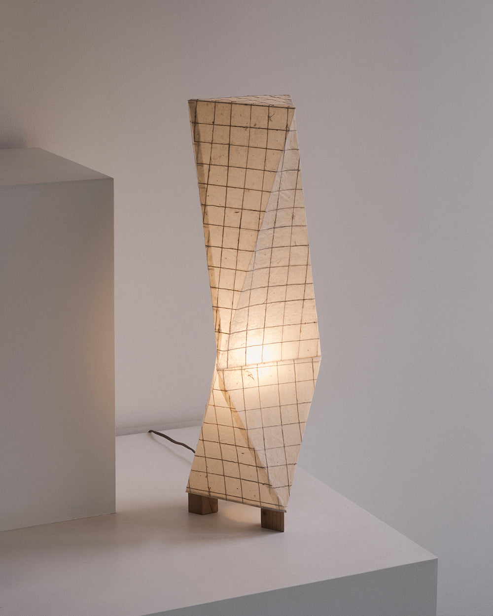 Double Tall Table Lamp – Hemp