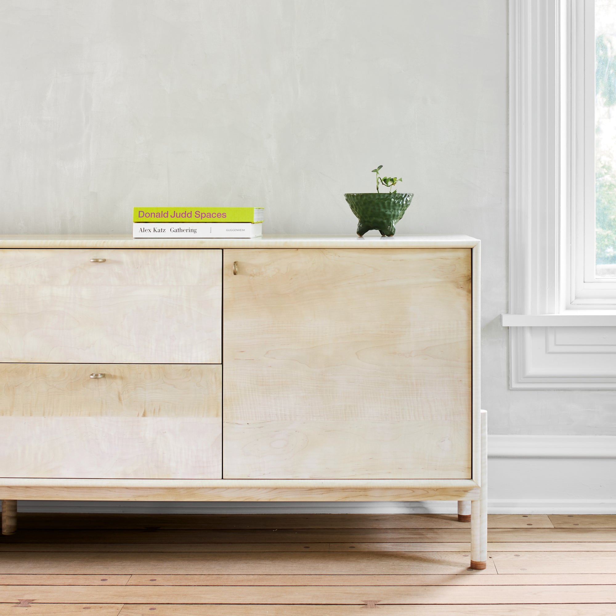 Noon Credenza