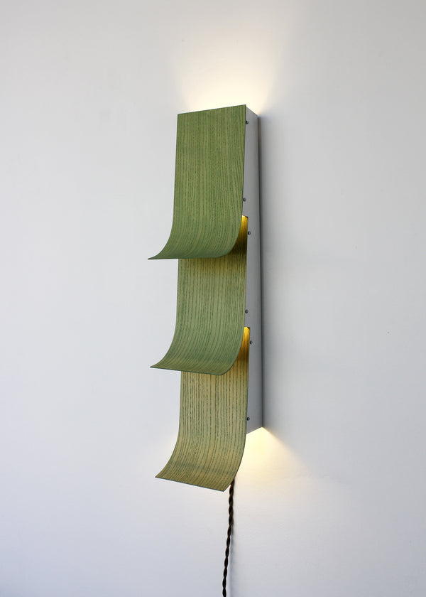 Petal Sconce – Single Row