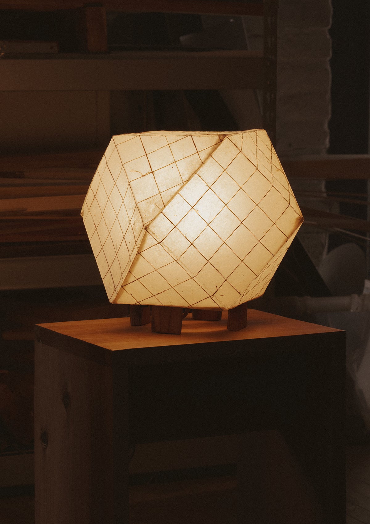 Globe Table Lamp