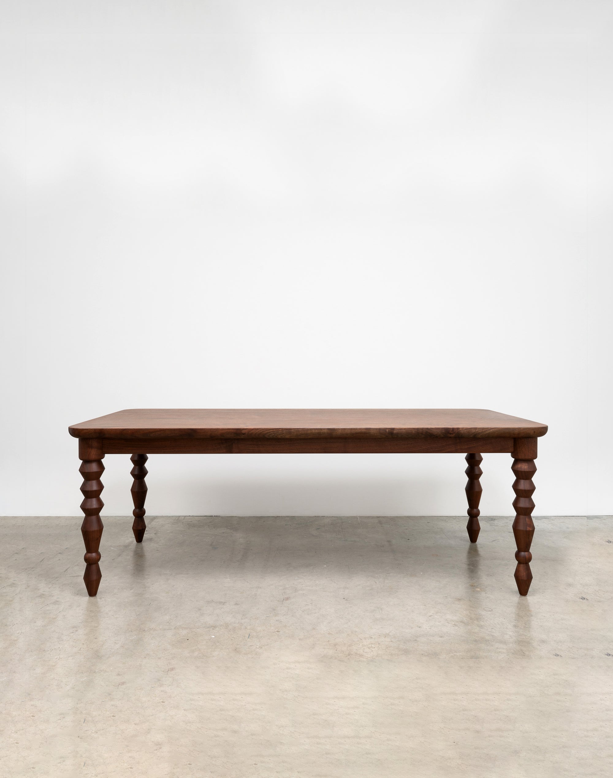 "Bead Legs Lite" Dining Table