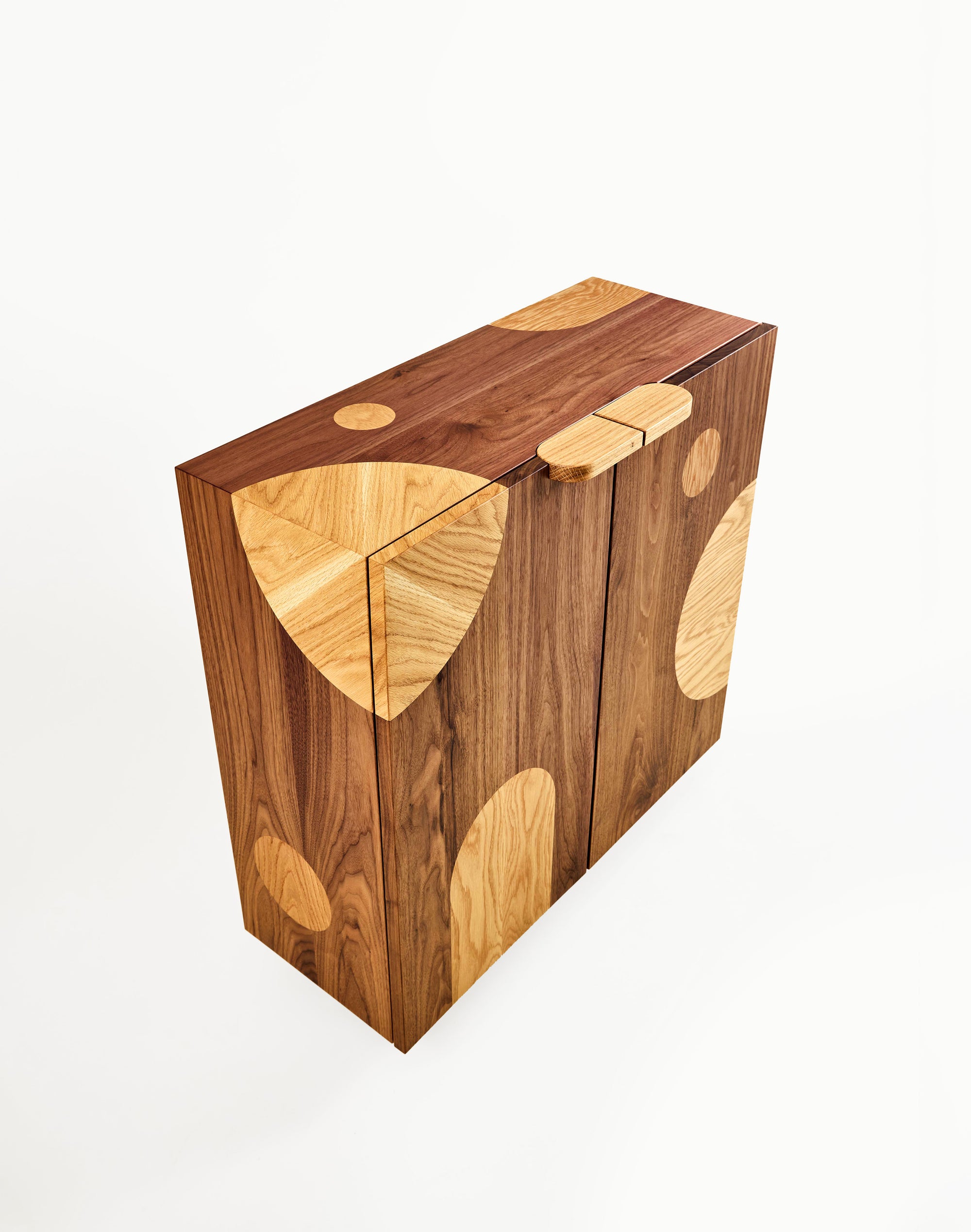 Jot Cabinet