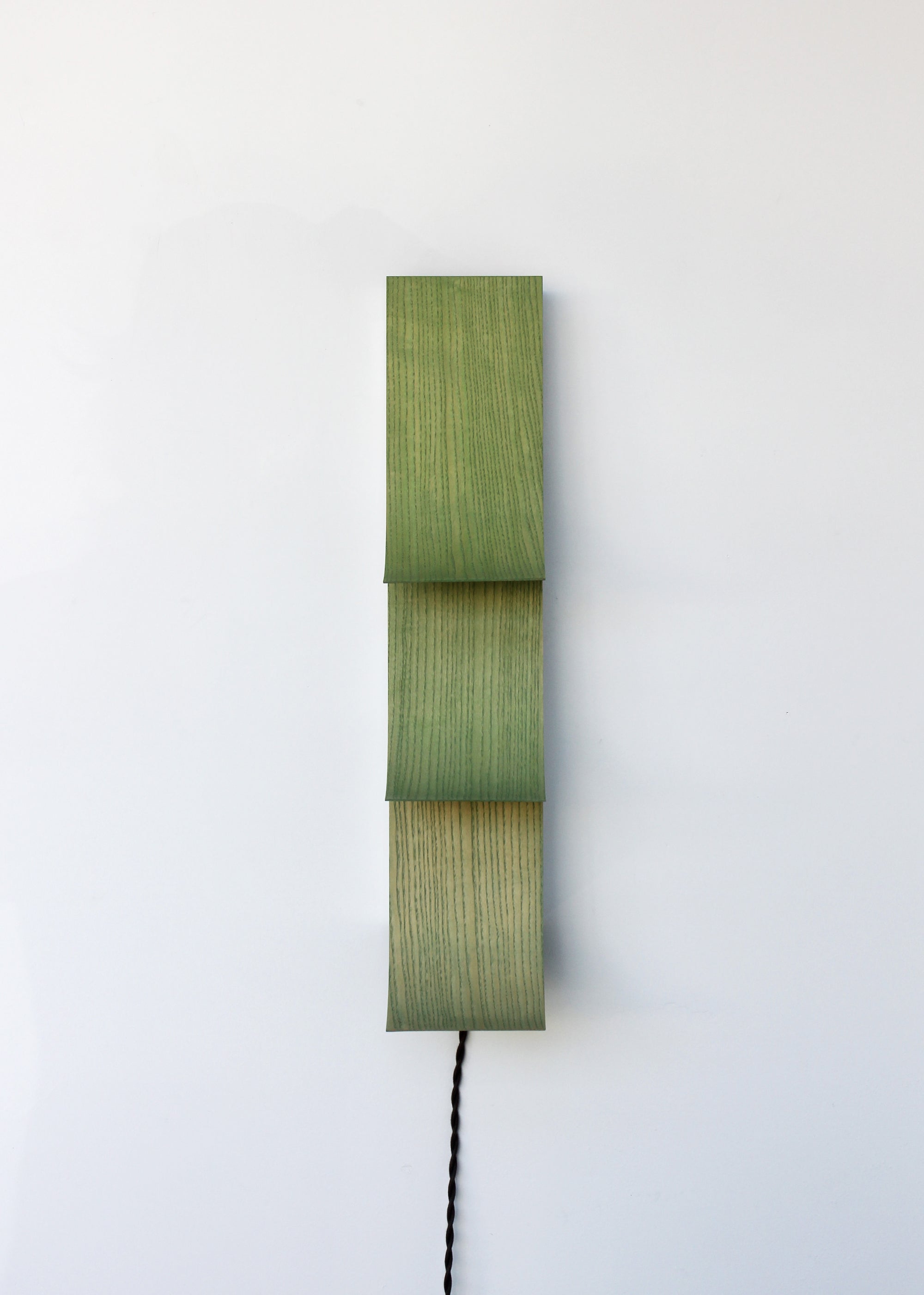 Petal Sconce – Single Row